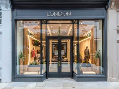 Latest_shopfront_design_in_london_photo-Altus Latest_shopfront_design_in_london_photo-Altus
